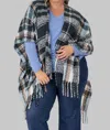 Echo Boucle Ruana Capes In Hiking Plaid In Gray