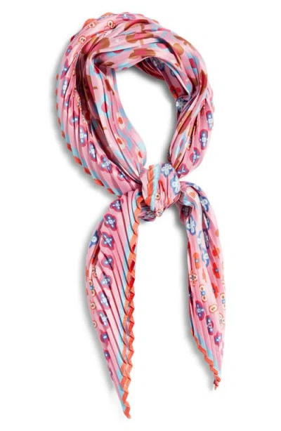 Echo Clover Pleated Diamond Scarf In Pink