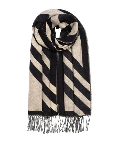 Echo Geo Wrap In Black/beige