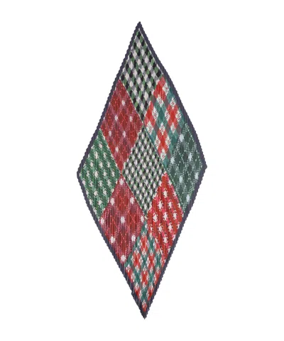 Echo New York Patch Plaid Pleated Diamond In Red