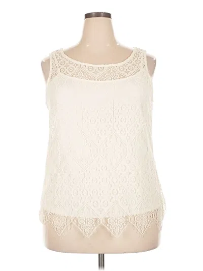 Pre-owned Echo Sleeveless Blouse In Ivory