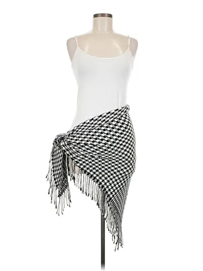 Pre-owned Echo Wrap In Black