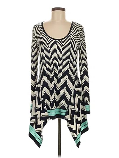 Pre-owned Eci Long Sleeve Top Teal Chevron/herringbone Pattern V-neck Tops