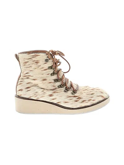 Pre-owned Ecote Ankle Boots In Ivory