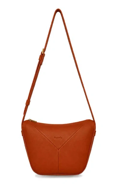 Écotorie Ecotorie Lotta Leather Crossbody Bag In Rust