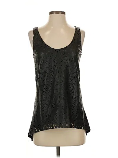 Pre-owned Ecru Sleeveless Blouse In Black
