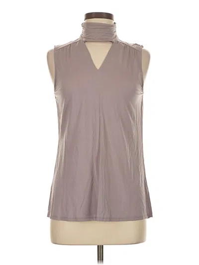 Pre-owned Ecru Sleeveless Blouse In Gray