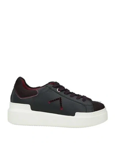 Ed Parrish Woman Sneakers Black Size 7 Leather