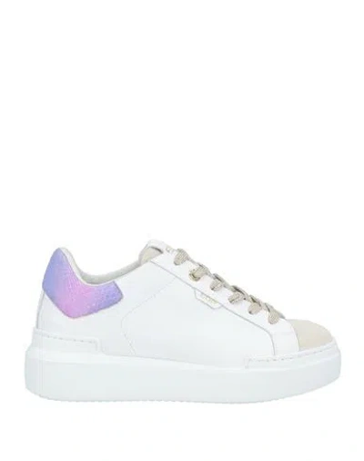Ed Parrish Woman Sneakers White Size 7 Leather, Textile Fibers