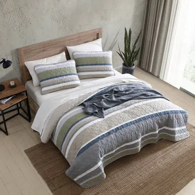 Eddie Bauer Arrowhead Cotton Reversible Quilt Set In Khaki,navy