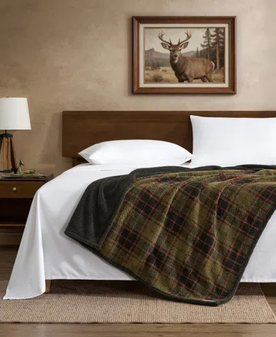 Eddie Bauer Broken Branch Plaid Printed Sherpa Throw, 70" X 50" In Green