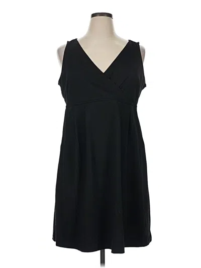 Pre-owned Eddie Bauer Casual Dress In Black