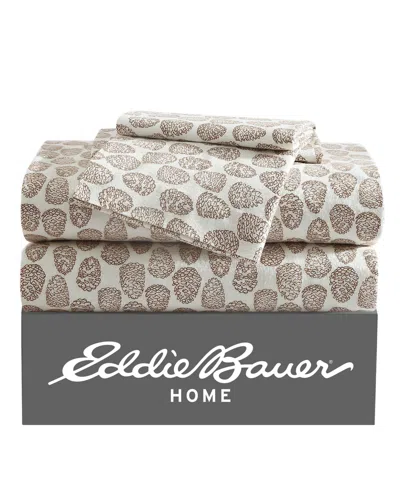 Eddie Bauer Printed Cotton Flannel 4-pc. Sheet Set, Queen In Pine Cones