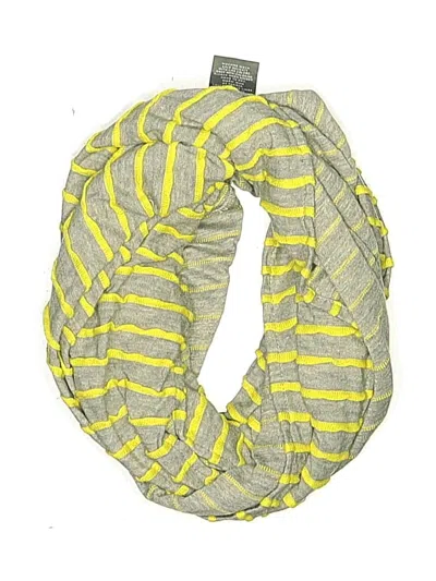 Pre-owned Eddie Bauer Scarf In Yellow