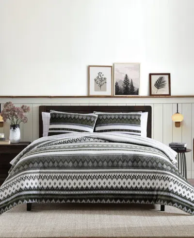 EDDIE BAUER SHELTON FAIR ISLE PLUSH 3-PC. COMFORTER SET, KING