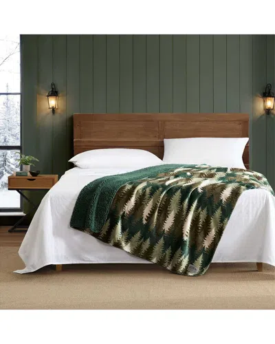 Eddie Bauer Stepped Pines Throw In Green