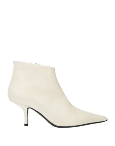 Eddy Daniele Woman Ankle Boots Off White Size 7 Leather In Neutral