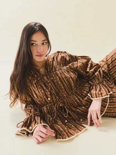 Eddy Isle Top In Brown