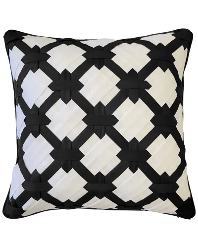 Edie Home Indoor/outdoor 2-tone Intricate Woven Decorative Pillow