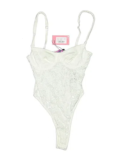 Edikted Bodysuit In White