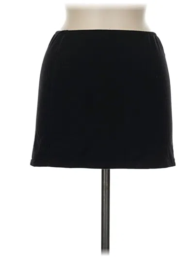 Pre-owned Edikted Casual Skirt In Black