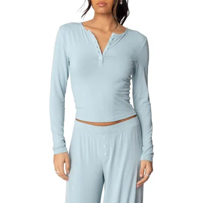 Edikted Kait Long Sleeve Crop Henley In Light-blue