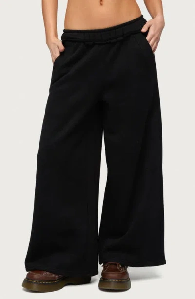 Edikted Kori Oversize Baggy Sweatpants In Black