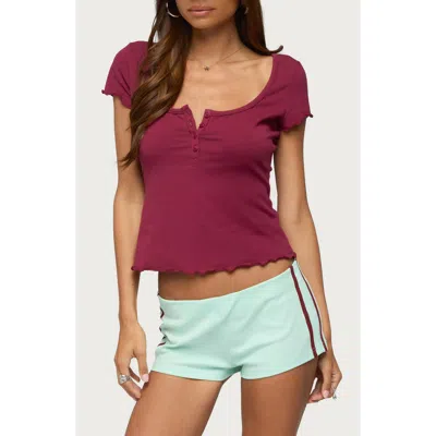 Edikted Lilibeth Short Sleeve Henley T-shirt In Burgundy