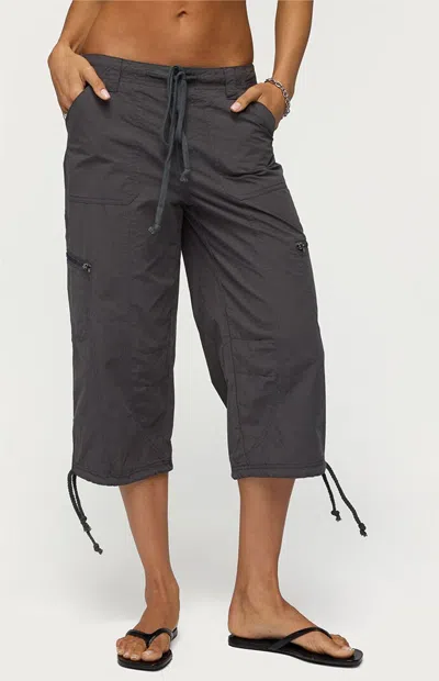 Edikted Women's Lilith Cargo Capri Pants In Gray