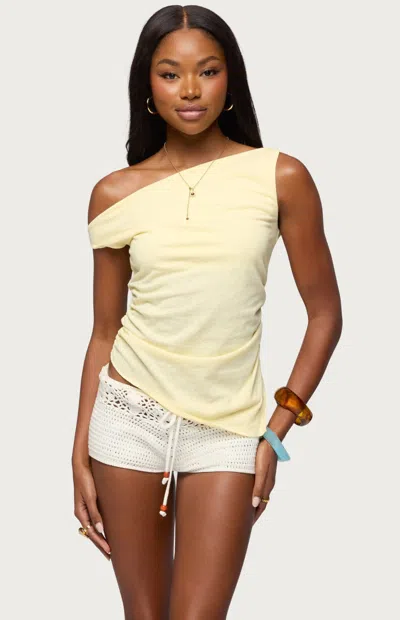 Edikted Women's Ruched Asymmetric Off The Shoulder Top In Yellow In Neutral