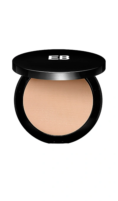 Edward Bess Flawless Illusion Compact Foundation In Medium