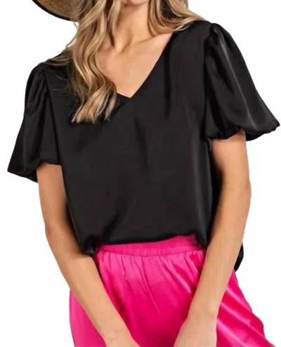 Eesome Bella V-neck Puff Top In Black