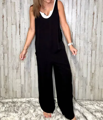 Eesome Charleston Jumpsuit In Black