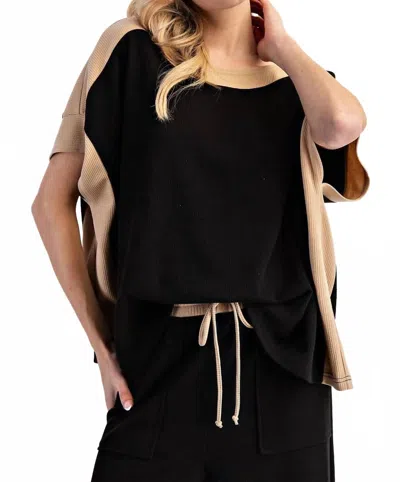 Eesome Color Block Short Sleeve Top In Black
