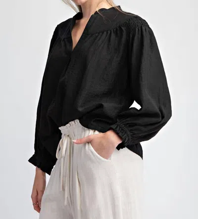Eesome Crinkle Basic Long Sleeve Blouse In Black