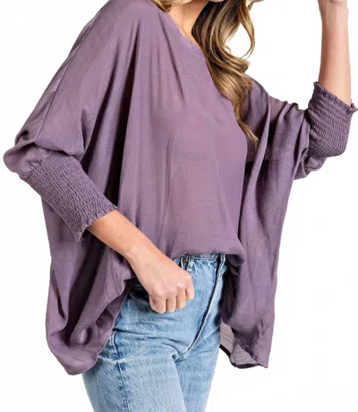Eesome Dolman With Smocked Cuffs Top In Plum In Pink