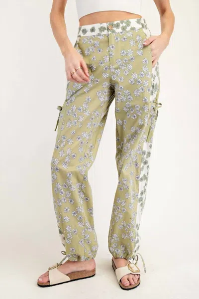 Eesome Floral Colorblock Pants In Avocado