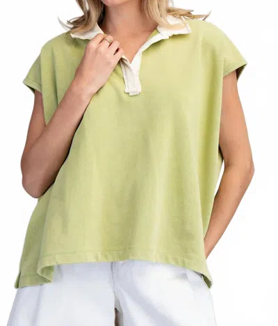 Eesome Tricia Terry Collared Top In Green