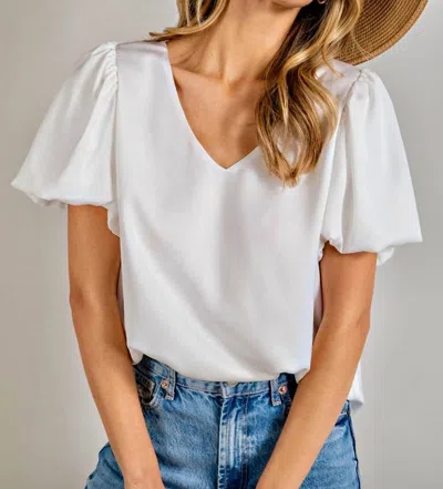 Eesome V- Neck Puff Sleeve Blouse In White