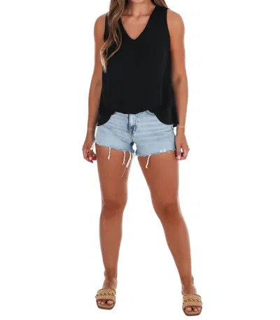 Eesome Women's Relaxed Fit V Neck Tank Top In Black In Multi
