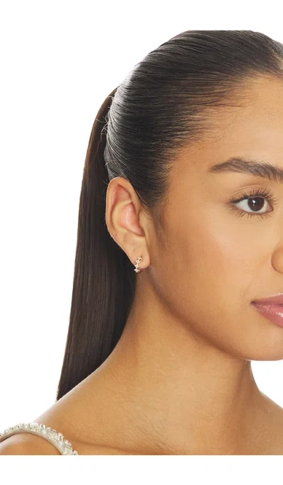 Ef Collection Diamond Fleur Huggie Earring In Gold