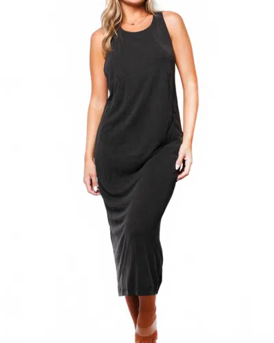 Eg Fashion Sleeveless Jewel Neck T Back Midi Dress In Black