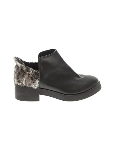 Pre-owned Eight Eight Eight Ankle Boots In Black