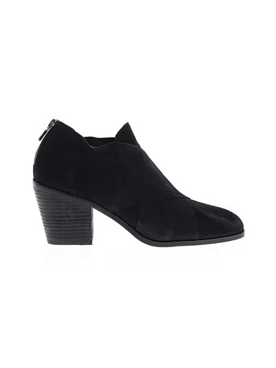 Pre-owned Eileen Fisher Ankle Boots In Black