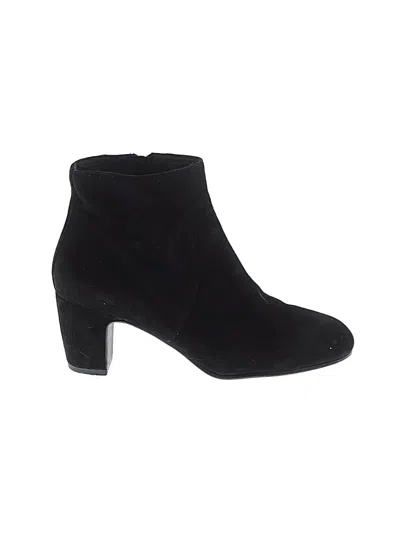 Pre-owned Eileen Fisher Ankle Boots In Black