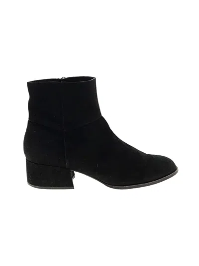 Pre-owned Eileen Fisher Ankle Boots In Black