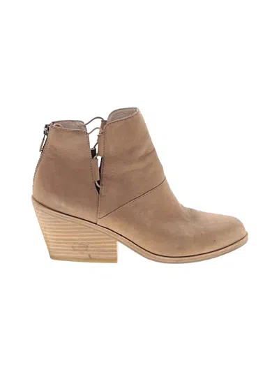 Pre-owned Eileen Fisher Ankle Boots In Tan