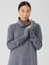 Eileen Fisher Cotton And Recycled Cashmere Glovelettes In Gray
