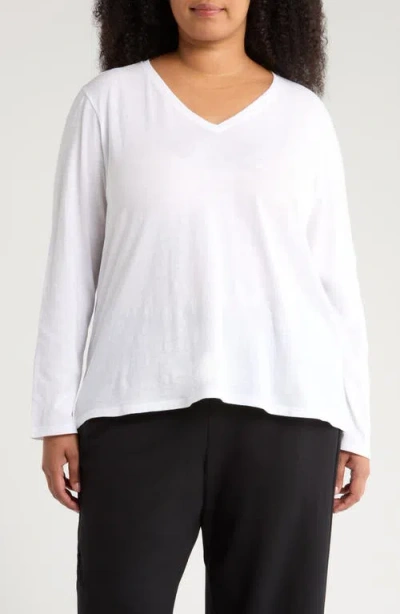 Eileen Fisher Easy V-neck Long Sleeve Organic Cotton T-shirt In White