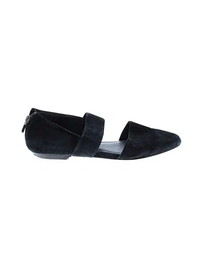 Pre-owned Eileen Fisher Flats In Black